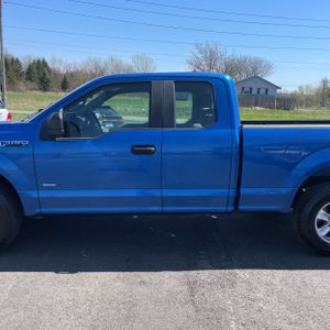 FORD F-150 XL - 4