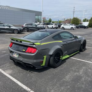 FORD MUSTANG GT PREMIUM - 8