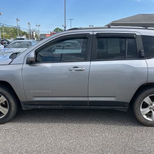 JEEP COMPASS LATITUDE - 4
