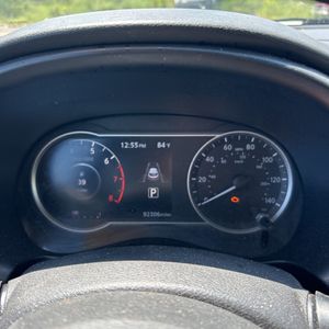 صورة مصغرة 38 لـ 2020 Nissan KICKS SR