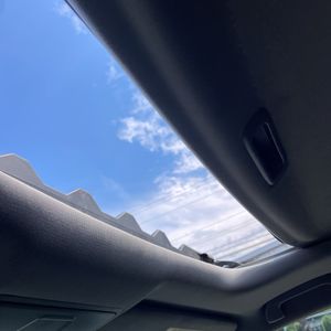 2017 Acura MDX SH-AWD photo 36