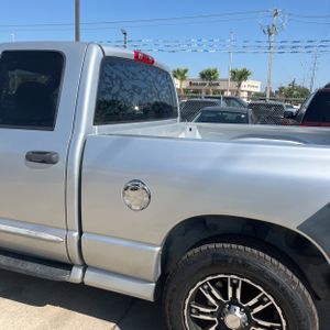 صورة 6 لـ 2005 Dodge RAM 1500 SLT