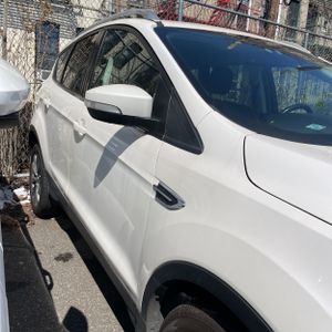 FORD ESCAPE TITANIUM - 9
