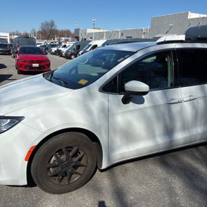 CHRYSLER VOYAGER LXI - 2