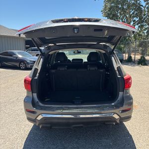2019 Nissan PATHFINDER SL — миниатюра 45