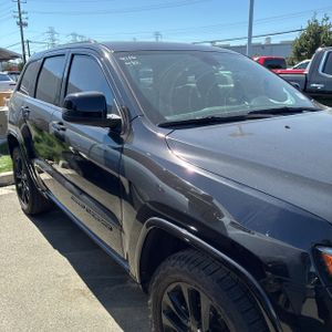 صورة 10 لـ 2021 JEEP GRAND CHEROKEE LAREDO X