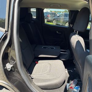 2022 JEEP RENEGADE LATITUDE — миниатюра 35
