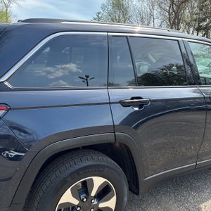 JEEP GRAND CHEROKEE 4XE - 9