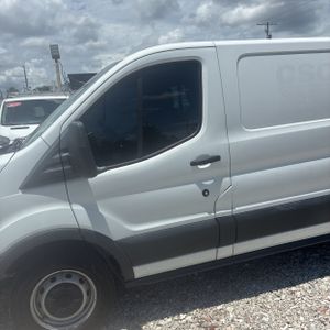 FORD TRANSIT 150 - 2
