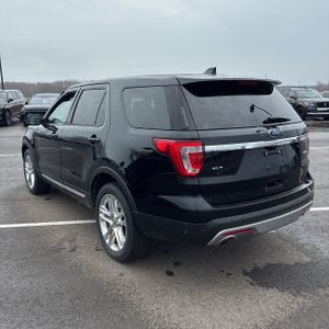 FORD EXPLORER XLT - 5