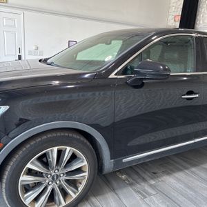 صورة 2 لـ 2017 Lincoln MKX RESERVE