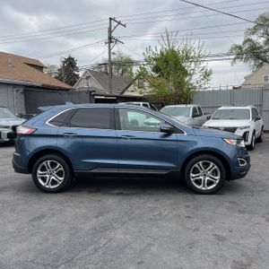 FORD EDGE TITANIUM - 10