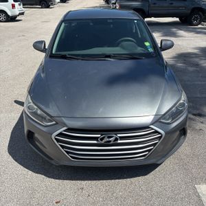 2018 Hyundai ELANTRA SEL — фото 15