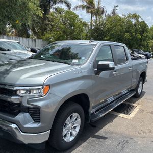 2024 Chevrolet SILVERADO 1500 LT — фото 2