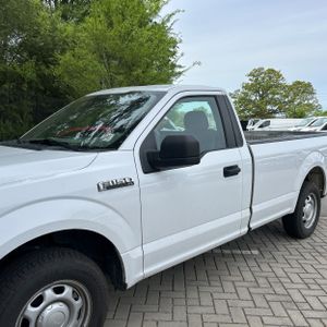 Ford F-150 XL - 2