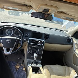 2013 Volvo S60 T5 thumbnail 36