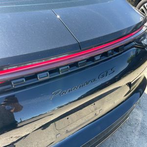 صورة 23 لـ 2022 Porsche PANAMERA GTS