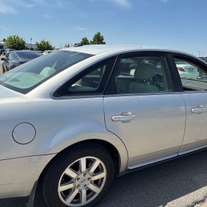 FORD TAURUS SEL - 9