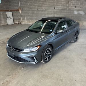 VOLKSWAGEN JETTA SE - 1