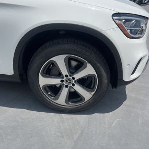 صورة مصغرة 20 لـ 2023 Mercedes-BENZ GLC