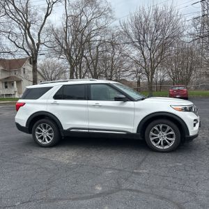 FORD EXPLORER LIMITED - 10