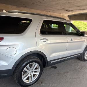 2019 FORD EXPLORER XLT — фото 9