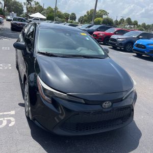 2020 Toyota COROLLA LE thumbnail 11