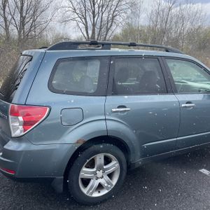 SUBARU FORESTER X LIMITED - 9