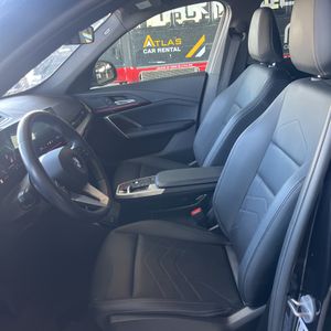 صورة مصغرة 32 لـ 2025 BMW X1 XDRIVE28I