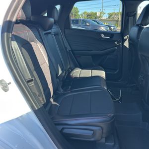 صورة مصغرة 35 لـ 2023 FORD ESCAPE ST-LINE