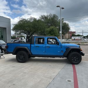 JEEP GLADIATOR MOJAVE - 10