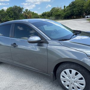 صورة مصغرة 13 لـ 2025 Nissan SENTRA S