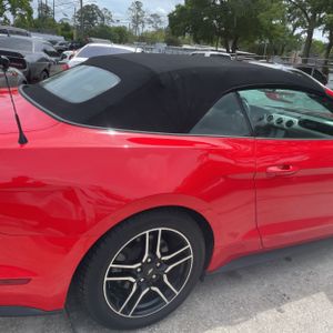 FORD MUSTANG ECOBOOST PREMIUM - 8