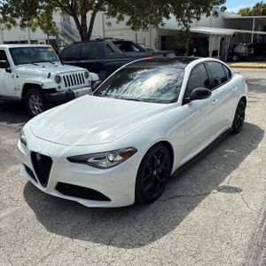 2021 ALFA Romeo GIULIA TI RWD — фото 1