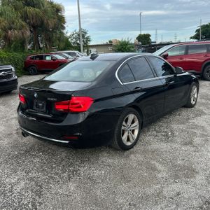2017 BMW 330I XDRIVE — фото 8