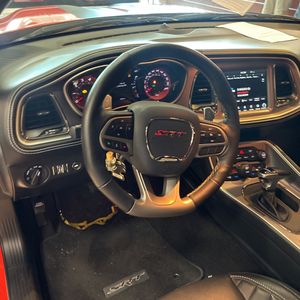 2022 Dodge CHALLENGER SRT — миниатюра 35