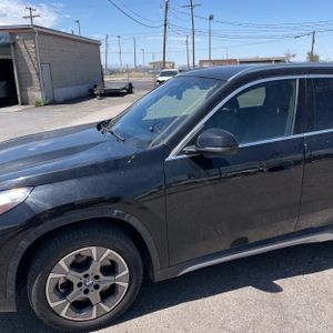 2025 BMW X1 XDRIVE28I 照片 2