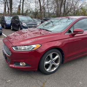 FORD FUSION SE - 2