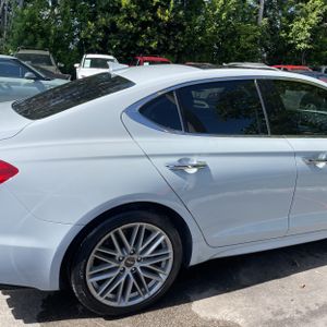 2021 Genesis G70 2.0T 照片 9