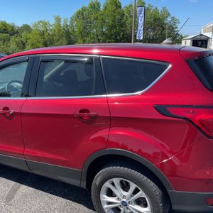 FORD ESCAPE SE - 6