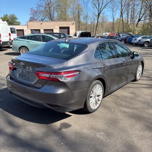 TOYOTA CAMRY - 8