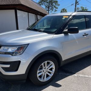 FORD EXPLORER BASE - 2