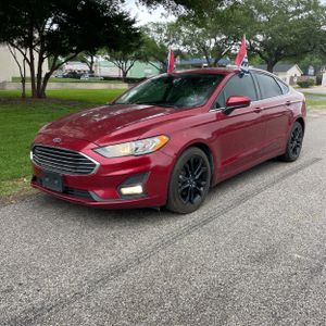 FORD FUSION SE - 1