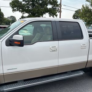 2011 FORD F-150 LARIAT — фото 4