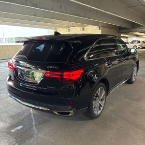 2017 Acura MDX SH-AWD W/TECH — фото 8