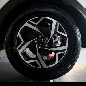 2024 KIA SPORTAGE LX — миниатюра 18