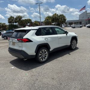 صورة 8 لـ 2021 Toyota RAV4 LIMITED