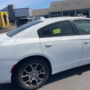 DODGE CHARGER SXT - 9