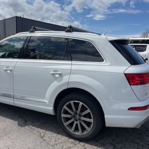 AUDI Q7 3.0T PREMIUM - 6