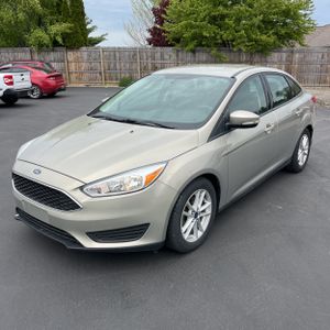 FORD FOCUS SE - 1
